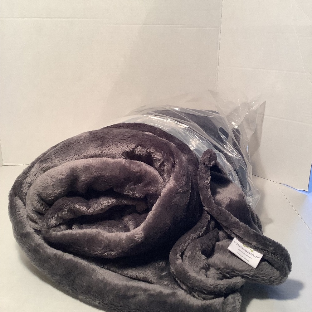 Blanket Trow